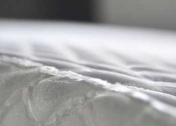 How Long to Air Out Memory Foam Mattress Topper