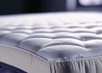 How to Fluff Memory Foam Mattress