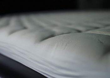 How to Get Rid of Dust Mites on a Memory Foam Mattress