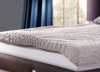 How to Make a Full Size Mattress Into a Queen