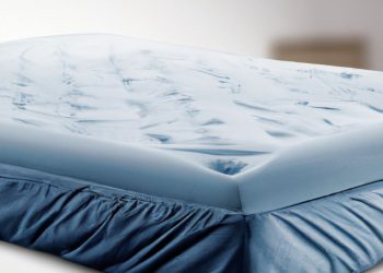 How to Measure a Mattress for Fitted Sheets