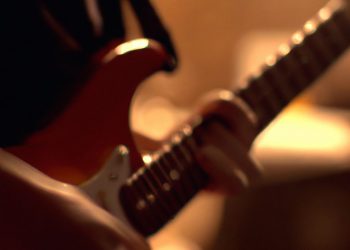 How to Play Twin Size Mattress on Guitar