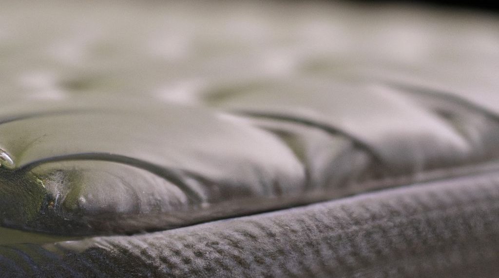 How to Restore a Memory Foam Mattress