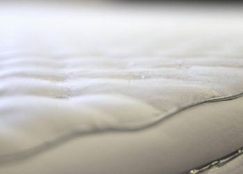 How to Tell if Memory Foam Mattress is Worn Out