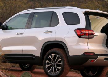 What Cars Can Fit a Queen Mattress