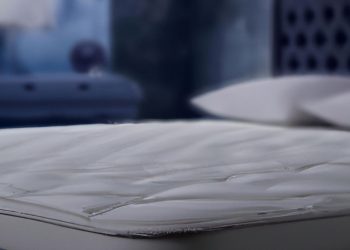 What is Eurotop Mattress Vs Plush