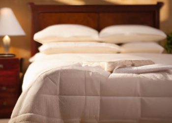 What Sheets Fit a Tempurpedic Mattress