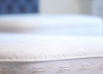 Which Mattress is Better Casper Vs Leesa