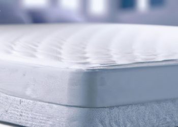 Which Mattress is Better Hybrid or Memory Foam